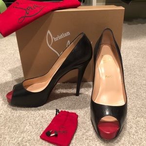 Christian Louboutin Very Prive 120 Pump Sz 40